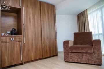 Фото номера Большой двухместный номер с 1 кроватью Отель New Hotel Egreta г. Дунавэцу-де-Жос 3